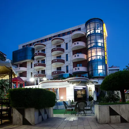 Orchidea 4*