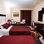 Orchidea 4* Tirana